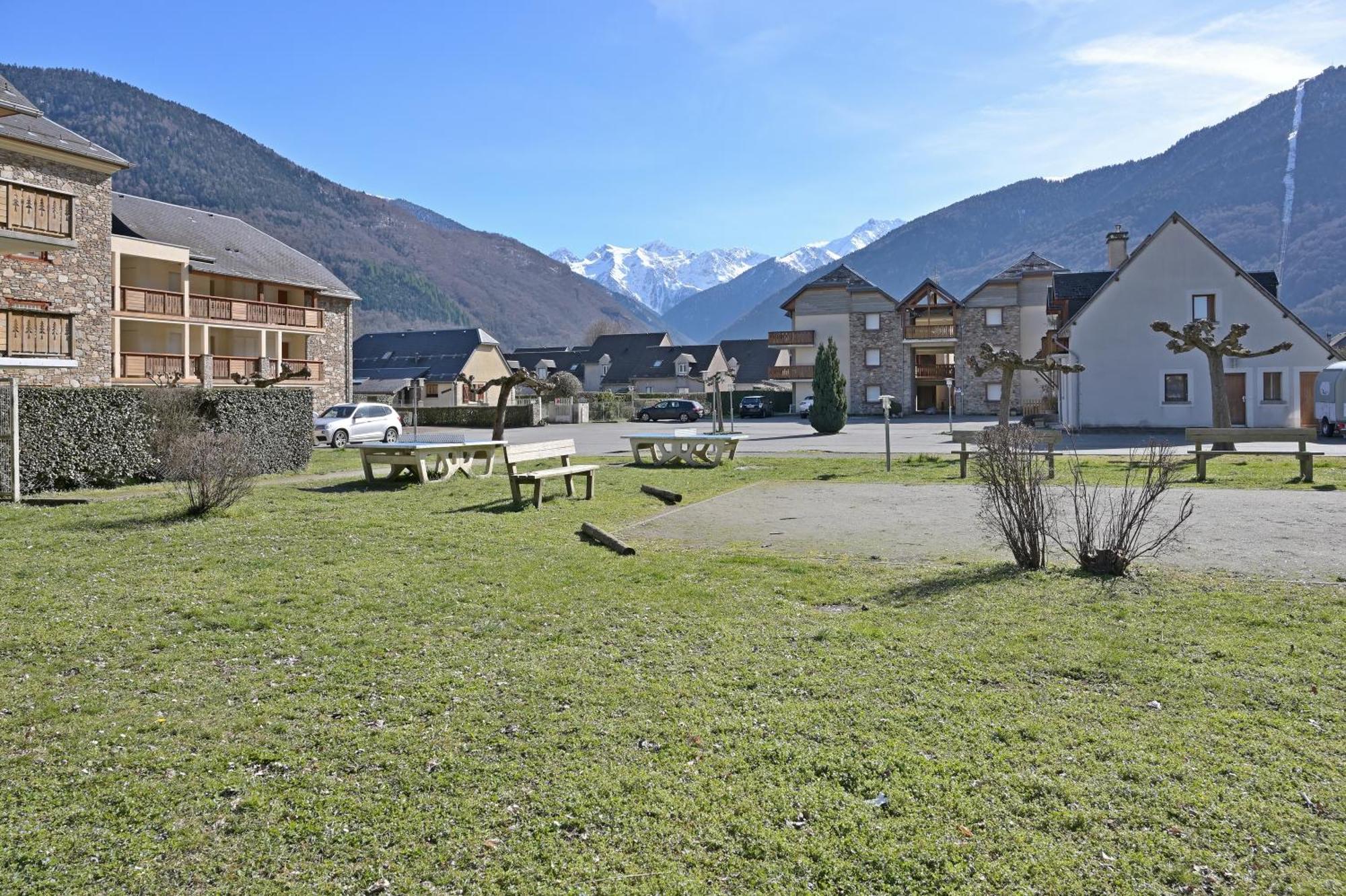 A 208 Pics D'Aran Apartment Bagneres-de-Luchon Exterior photo